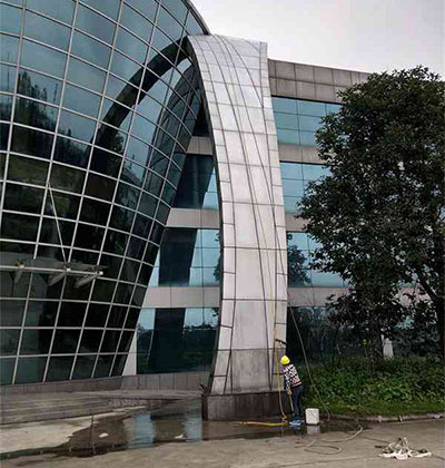 四川高空外墻清洗，成都大樓外墻清洗